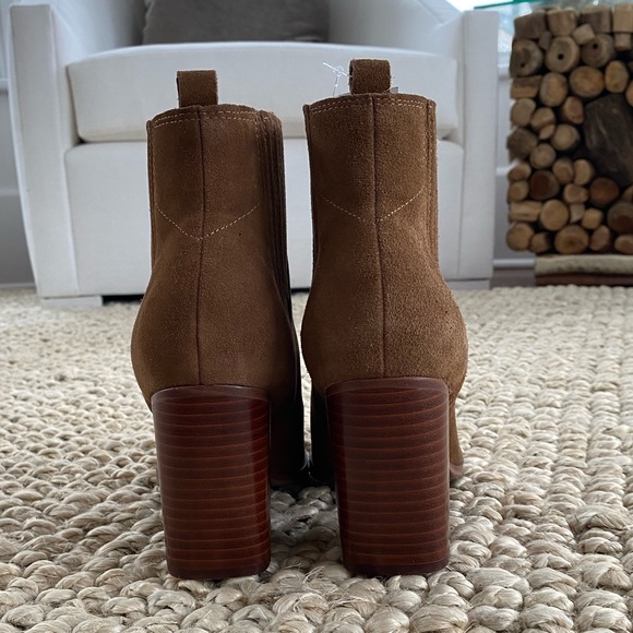 Marc Fisher Mayden Bootie Cognac Suede 